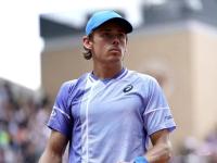 开云官方app入口-巴塞罗那球员发挥出色，晋级四强