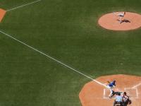 开云足球直播-黄喜灿，NBA季后赛之夜的亚洲闪电，连续得分拉开差距的传奇时刻