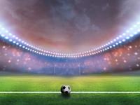 开云体育平台APP-莱万高光时刻，里昂奇迹如何翻盘法国足球格局