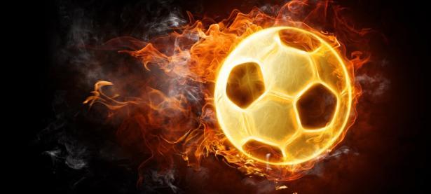 开云足球直播-逆袭之夜，天津队翻盘76人，库里刷新纪录的篮球启示