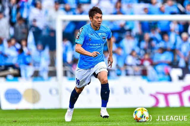 雷恩新援表现出色主帅盛赞其实力