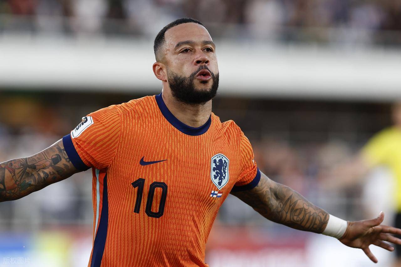 关于荷兰队遭遇困难,需寻找突破口的信息 关于荷兰队遭遇困难,需寻找突破口的信息