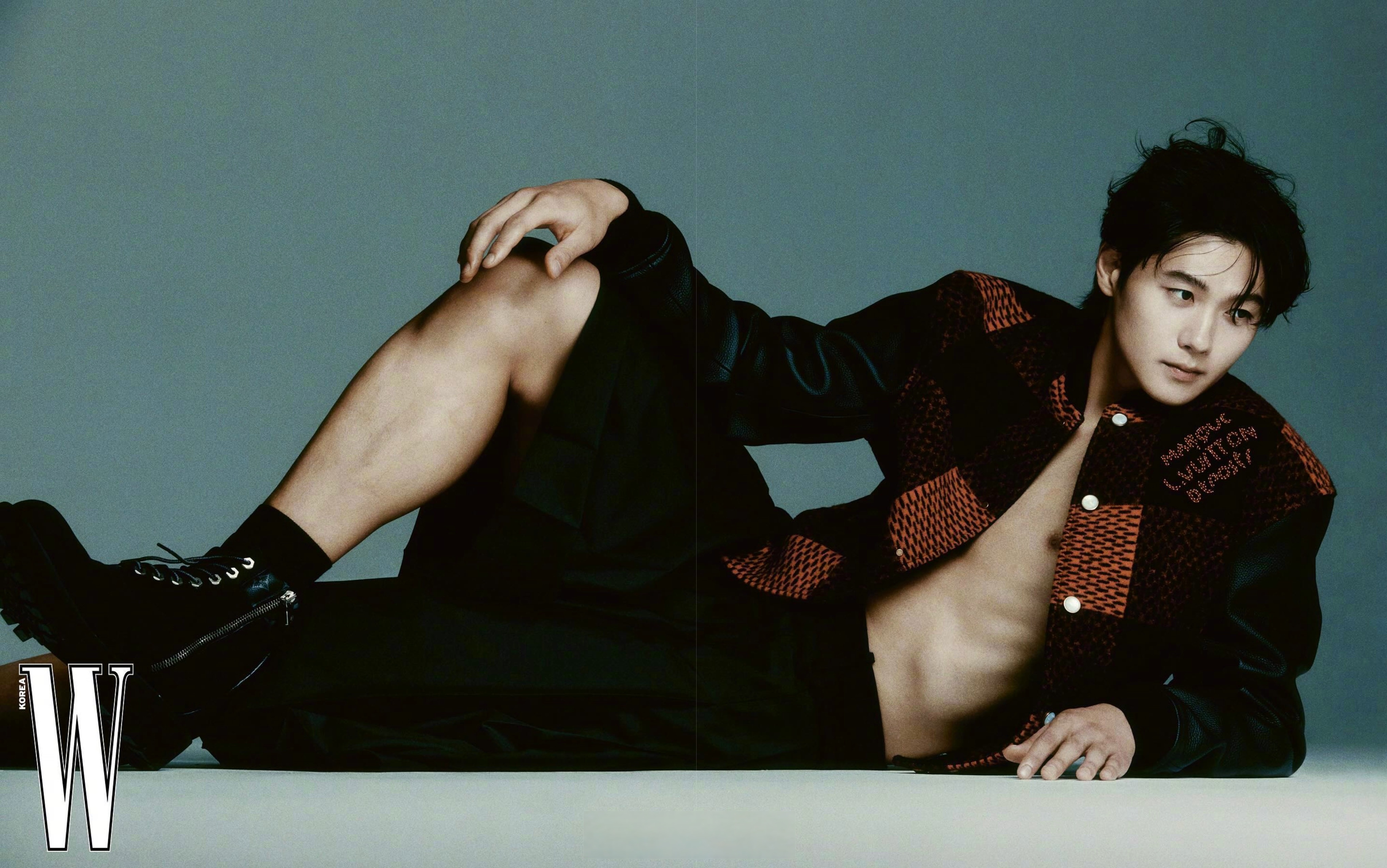 韩国选手再次获得击剑比赛冠军 韩国选手再次获得击剑比赛冠军