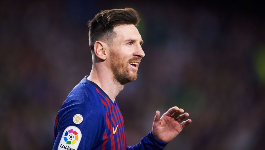 布雷斯特队逆转胜利，赢得球迷掌声