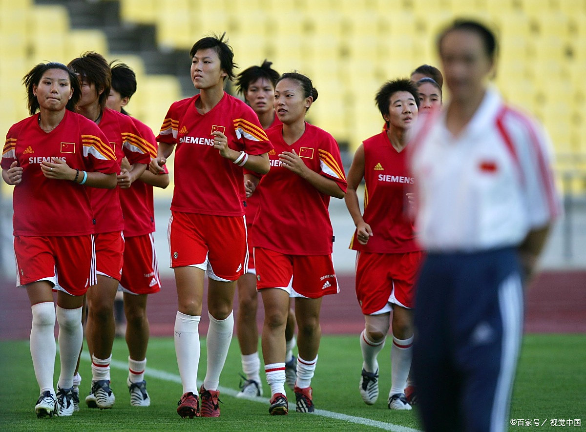 包含亚洲杯比赛中,中国女足一路领跑的词条 包含亚洲杯比赛中,中国女足一路领跑的词条
