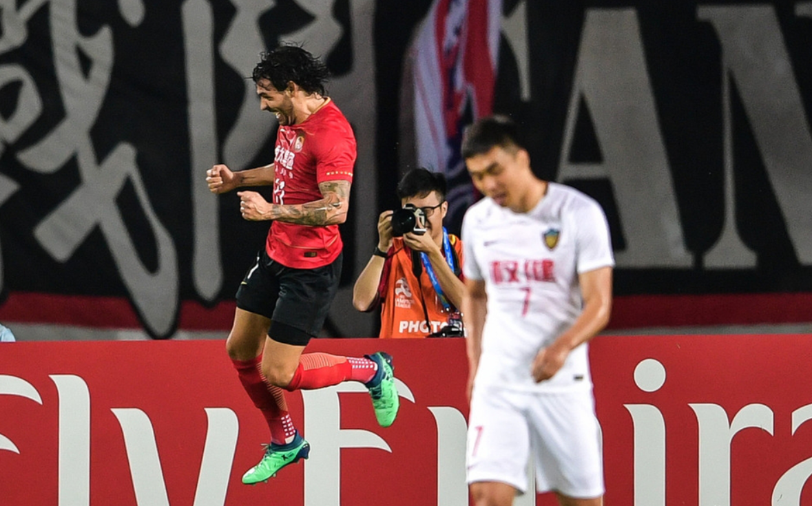 关于富力主场逼平恒大，比赛进程频频变动，胡安努玛助攻连线的信息