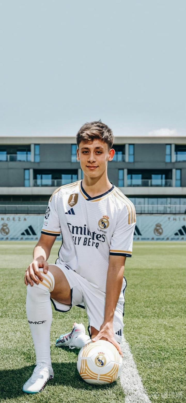 包含皇家马德里后防疲软，新援登场时间尚待观察的词条