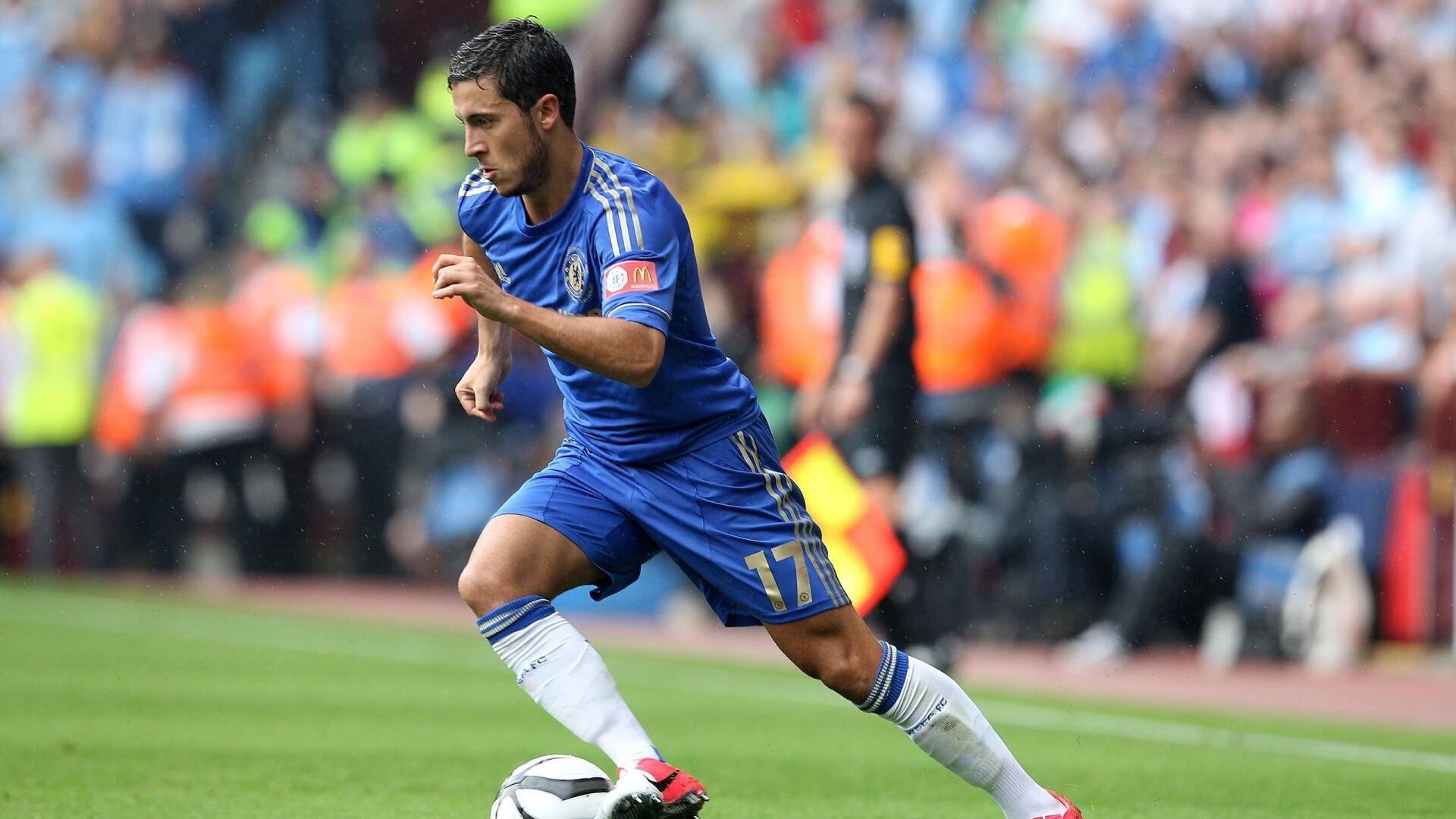 马克西爆发点燃全场，辽宁队战术全面压制老鹰展翅