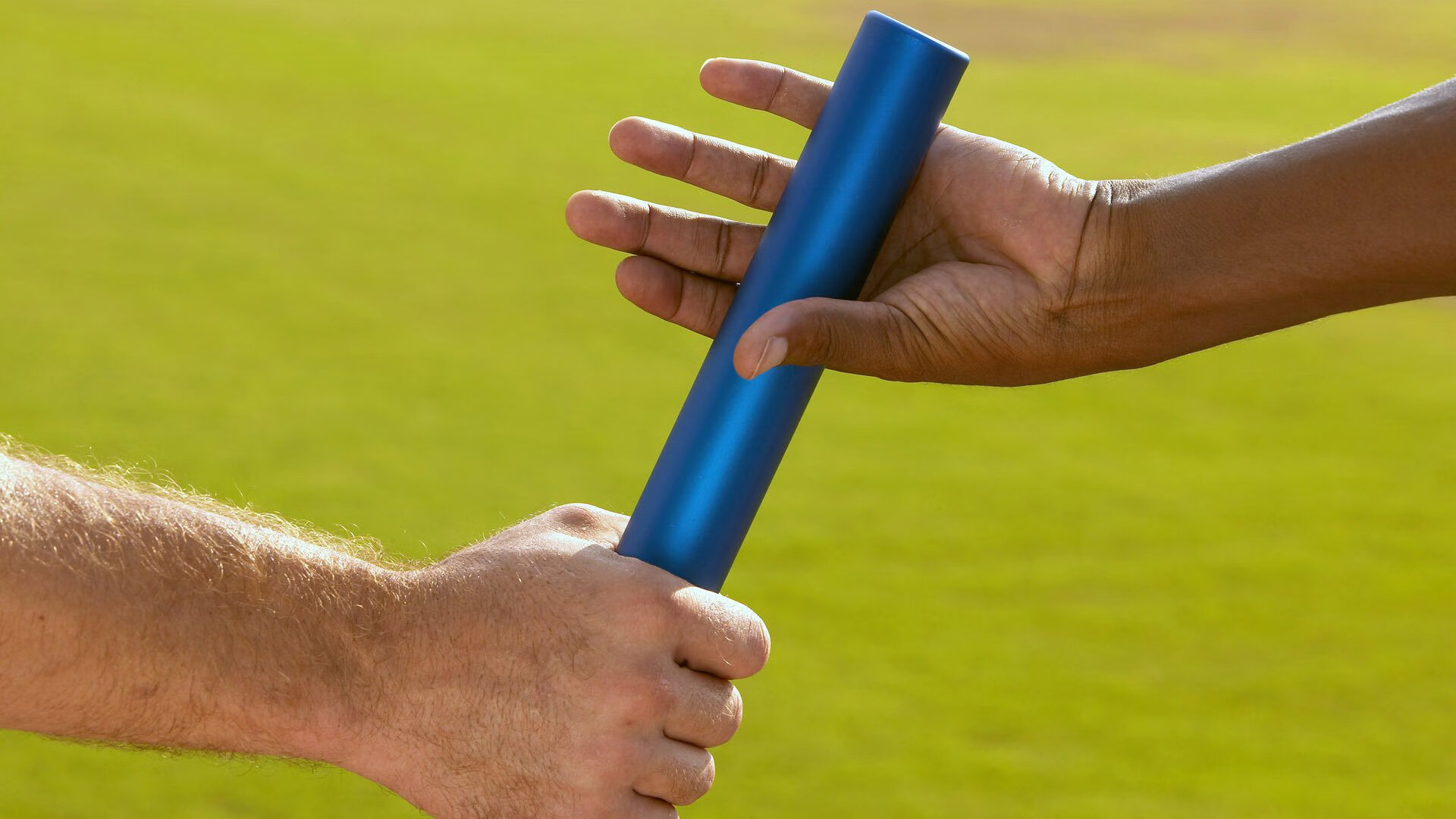 拜仁淘汰赛惊险过关，凯恩绝境展现巨星价值