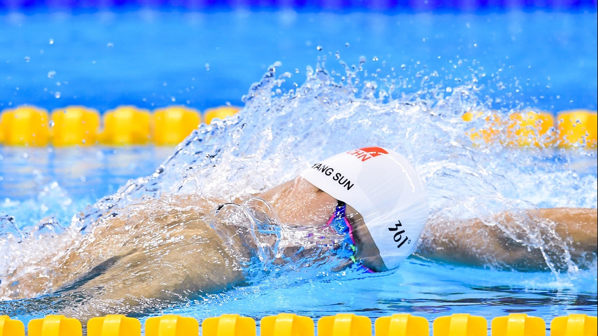 当接管成为动词，伦纳德与76人如何用一波流终结雄鹿的季后赛悬念