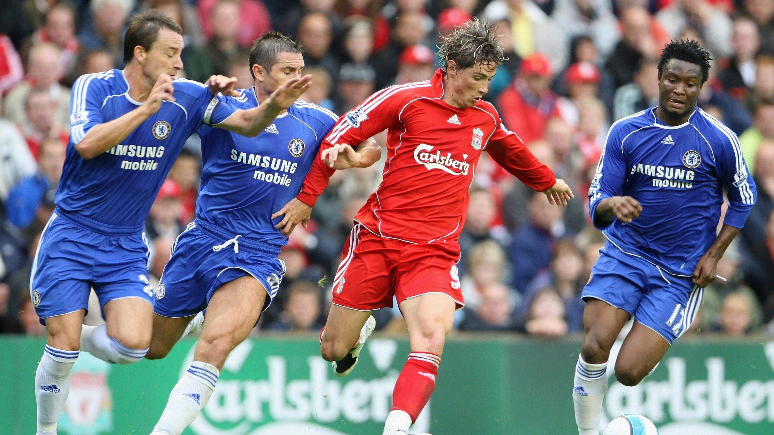 富安健洋的叹息之墙，当马里用钢铁防线逆转荷兰，世界看见亚洲后卫的完全无解