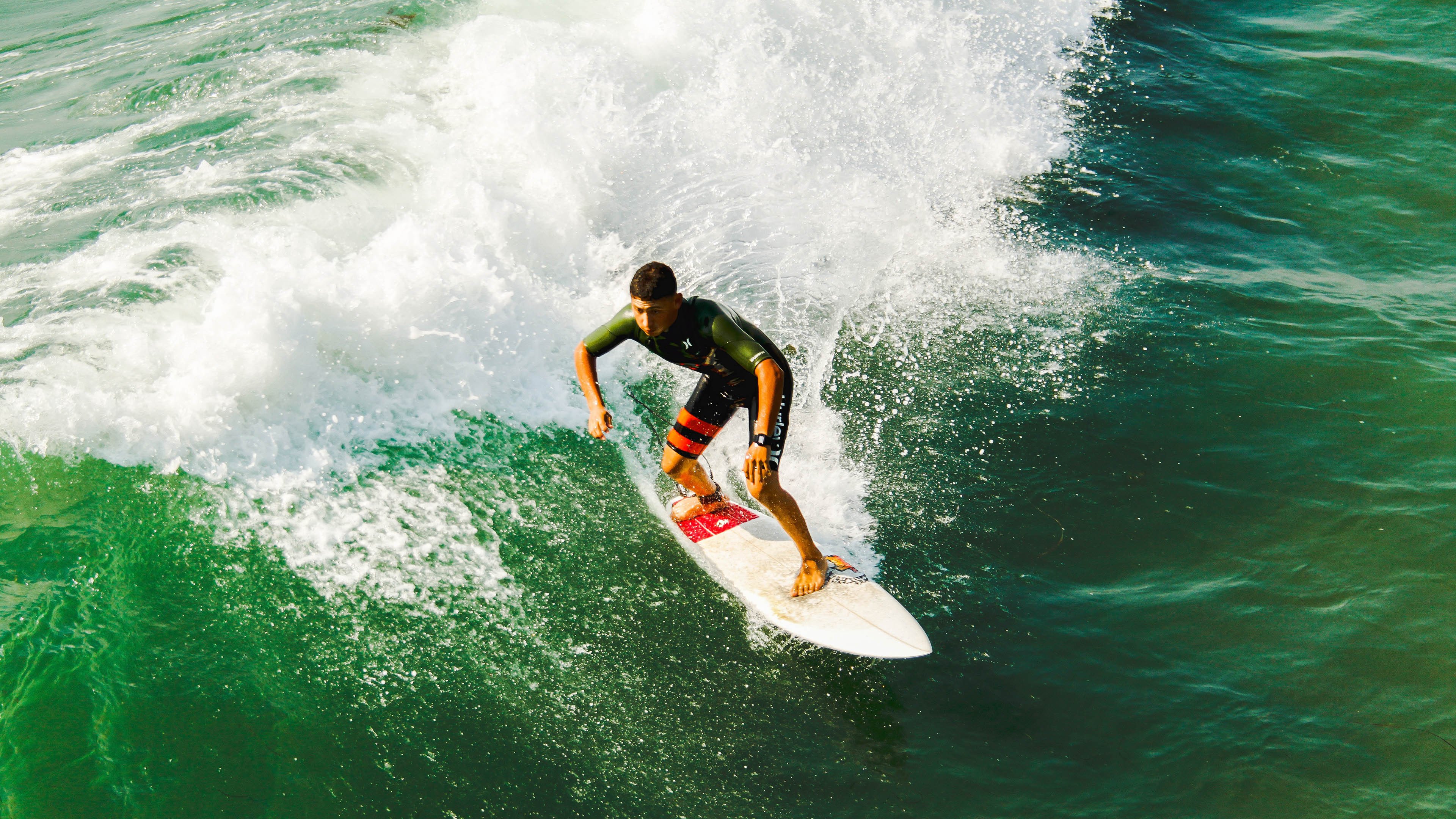 逆转之夜，福克斯关键制胜，上海队力克山东队